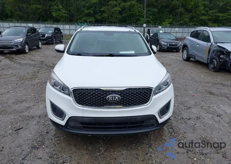 2016 Kia Sorento 2.4L Lx z USA, uszkodzony, nr VIN 5XYPG4A32GG168432